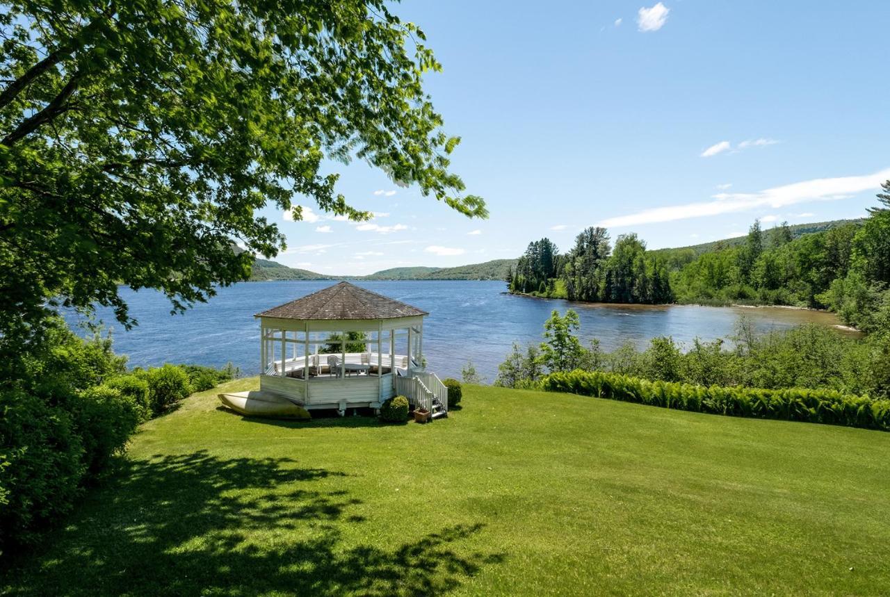 Auberge La Maison Bellemare Bed & Breakfast Saint-Jean-des Piles Bagian luar foto